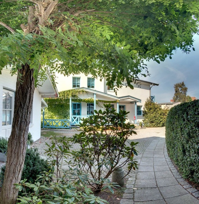 Ferienwohnung in K&uuml;hlungsborn - Familie Schmidt - Eingangsbereich