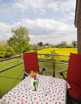 Ferienwohnung in Rettin - Ferienhof Hansen Seeigel - Balkon mit Ostseeblick