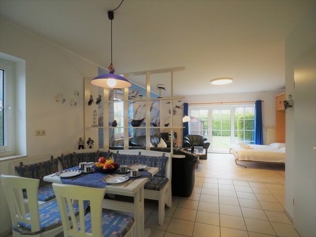 Ferienwohnung in Ostseeheilbad Zingst - Mensendiek, Anita, App. - Bild 2