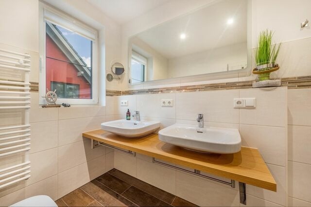 Ferienwohnung in Ostseeheilbad Zingst - Haus Seestern - Suite Strandluft - Ferienanlage Strandwiese - Bild 8