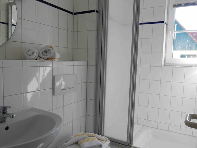 Ferienwohnung in Prerow - Gästehaus 7 - Bild 8