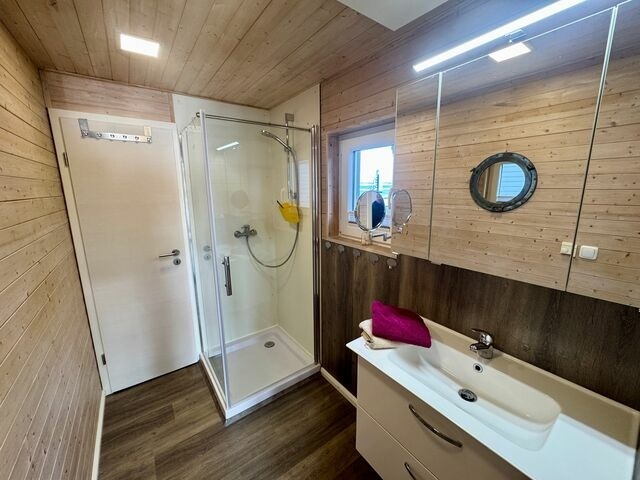 Ferienwohnung in Fehmarn - Hausboot Annis Mehrblick - Bild 9
