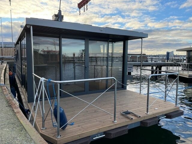 Ferienwohnung in Heiligenhafen - Traum-Hausboot "Souly" mit f&uuml;hrerscheinfreiem Motorboot - Bild 19