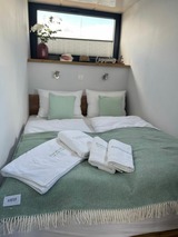 Ferienwohnung in Heiligenhafen - Traum-Hausboot "Mountainstreet 29" mit f&uuml;hrerscheinfreiem Motorboot - Bild 8