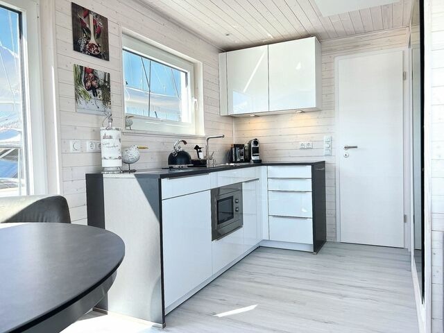 Ferienhaus in Heiligenhafen - STERN V - Stern Hausboot - Bild 9