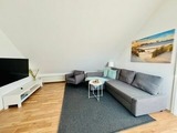 Ferienwohnung in L&uuml;tow - Ostsee Familienwohnung mit 3 Schlafzimmern & Garten - Bild 1