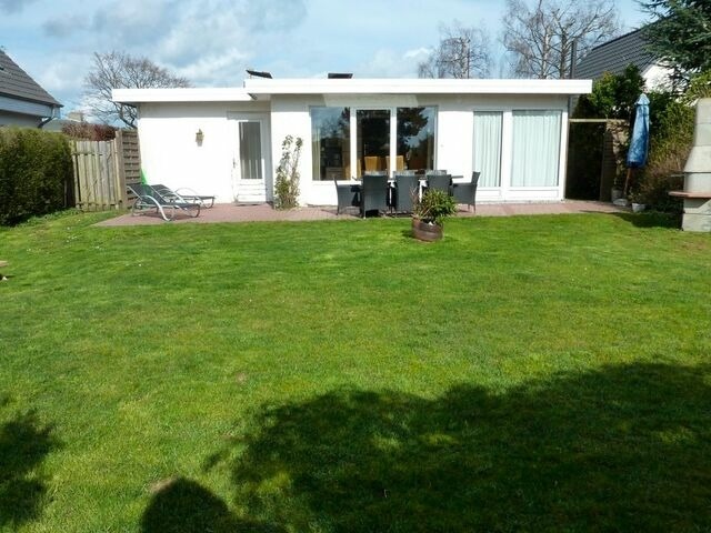 Bungalow in Lensterstrand - Bungalow Nr. 8 "Lachmöwe" - Bild 2