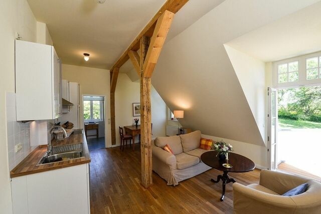 Ferienwohnung in Neuenkirchen (Rügen) - Ferienwohnung 6 direkt am Wasser im Gut Grubnow Rügen - Bild 4