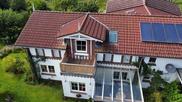 Ferienwohnung in Grube - Erdgeschoss, &uuml;berdachte Terrasse, Familienbett, Holzfu&szlig;boden - Bild 2