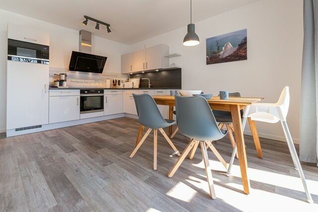 Ferienwohnung in Sellin - Haus Waldidyll, Vergissmeinnicht - Bade- & Erlebniswelt t&auml;glich inklusive - Bild 6